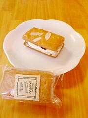 明治の館 『レーズンサンド』