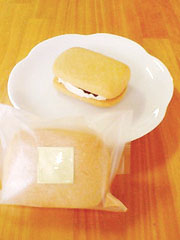 ロリアン洋菓子店 『レーズンサンド』