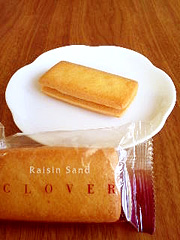 CLOVER 『レーズンサンド』
